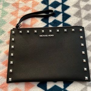 black michael kors wristlet